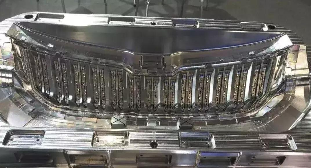 車燈模芯加工  保險杠加工 